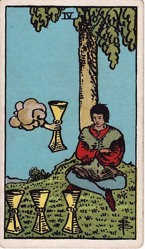 Lá Four of Cups