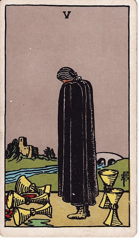 Lá Five of Cups
