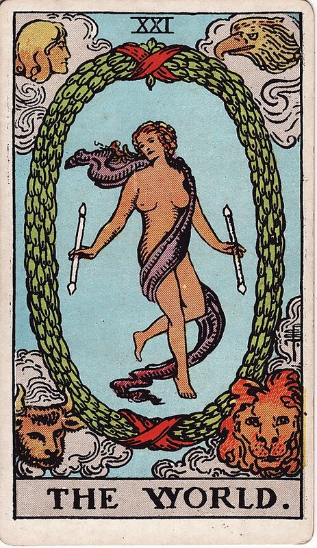 Lá The World