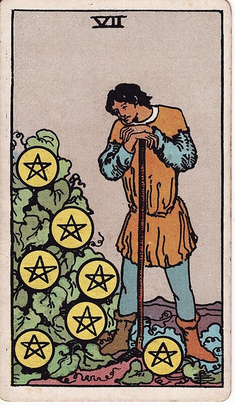 Lá Seven of Pentacles